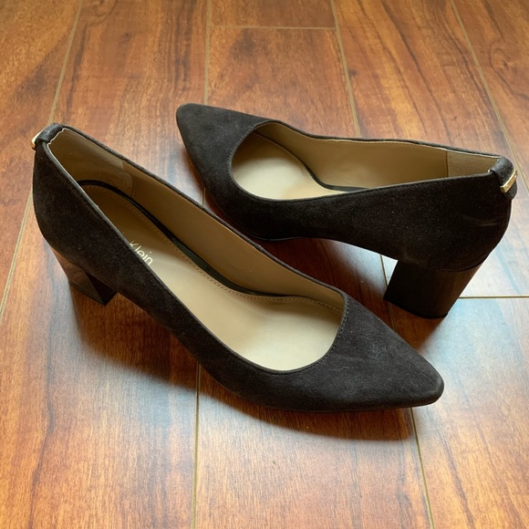 Calvin Klein Natalynn Leather Block Heels - Picture 1 of 9